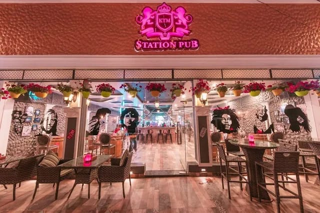 Station Pub